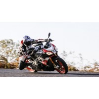 Aprilia Tuono V4 1100 RR