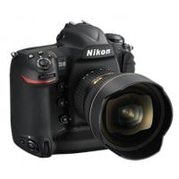 Nikon D5 (CF Version) with 256GB CF card and card reader Specs, Price, 