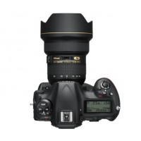 Nikon D5 (CF Version) with 256GB CF card and card reader Specs, Price, Details, Dealers