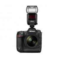 Nikon D5 (CF Version) with 256GB CF card and card reader Specs, Price, Details, Dealers